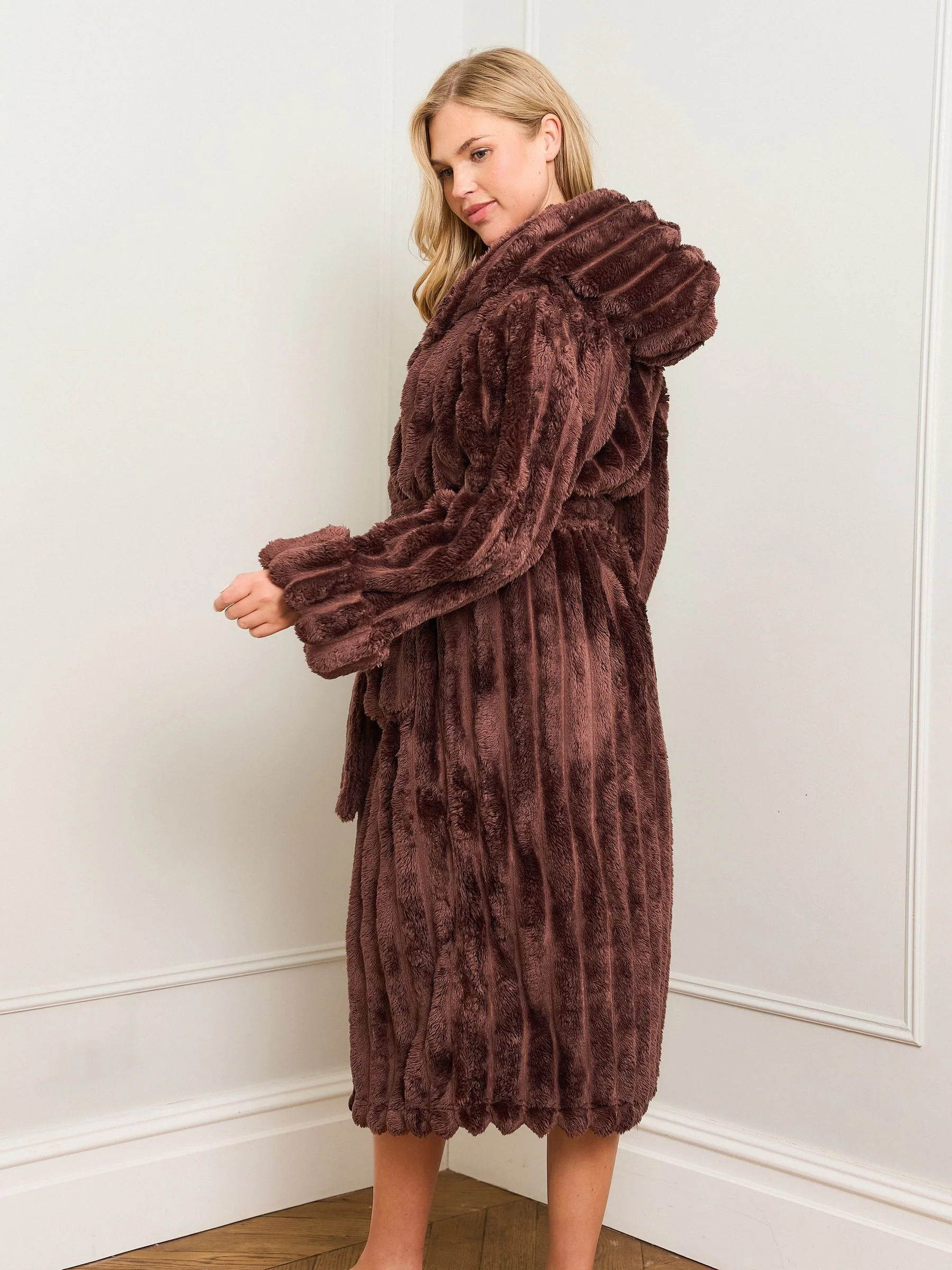Bruin - Jim Jam the Label Chocolate Ribbed Dressing Brown Gown