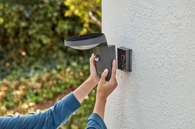 Philips Tyla IR udendørs solcelle væglampe 1.2W