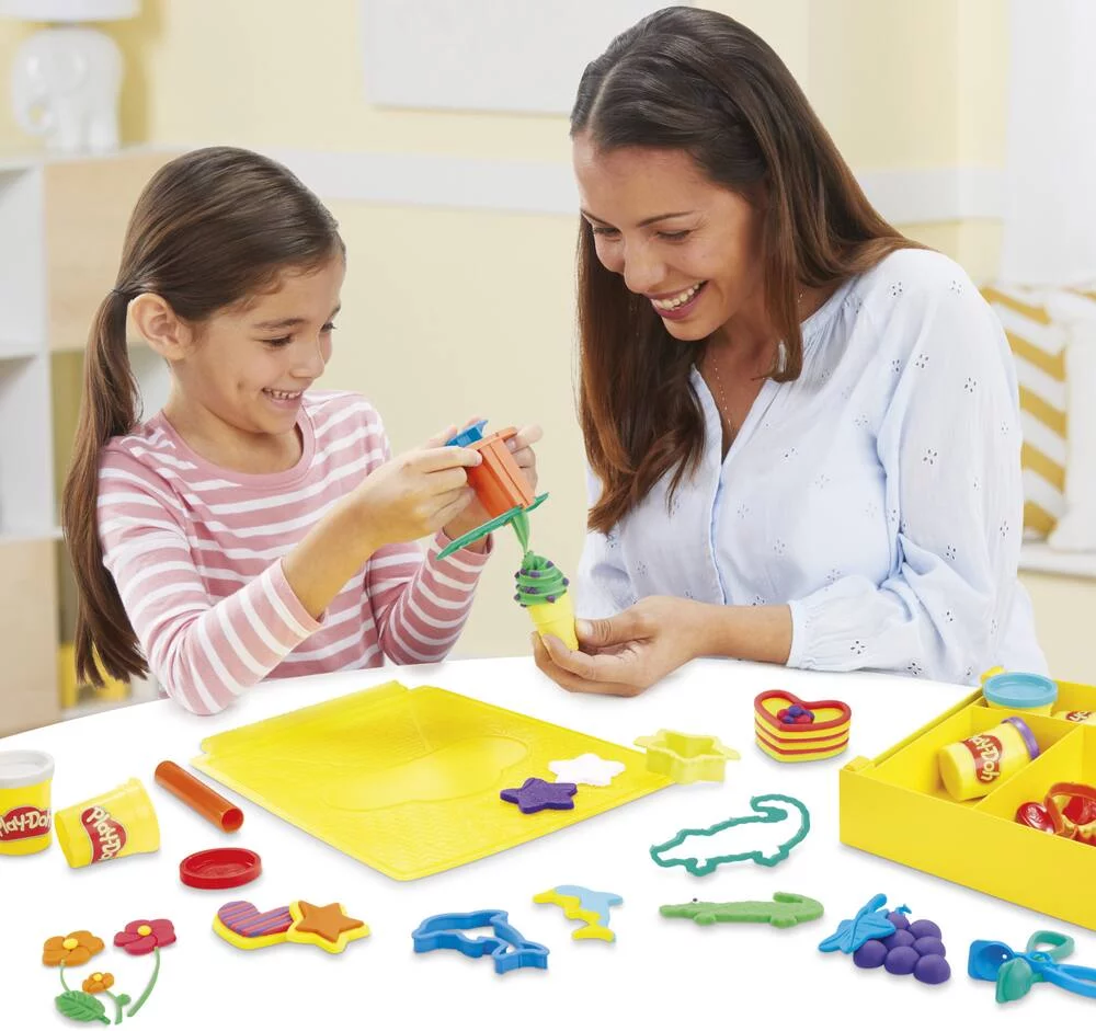 PLAY DOH -SUPER BOITE A ACCESSOIRES