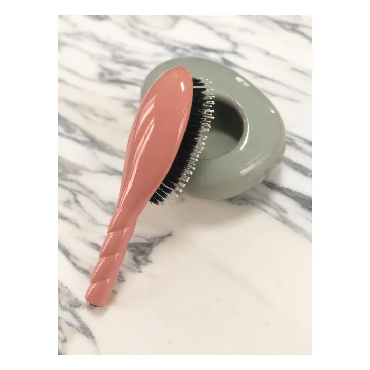 La Bonne Brosse Brosse à cheveux L'Indispensable Douceur N°03 - cuir chevelu sensible | Corail