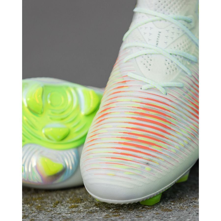 PUMA Future 8 Ultimate FG Launch Edition - Blanc/Noir/Jaune/Vert