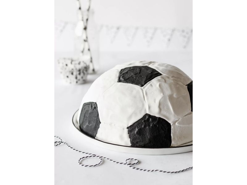 Städter Backform Pepe der Fussball 22 x 11 cm Motiv-Backform mit Fünfeck-Ausstechform