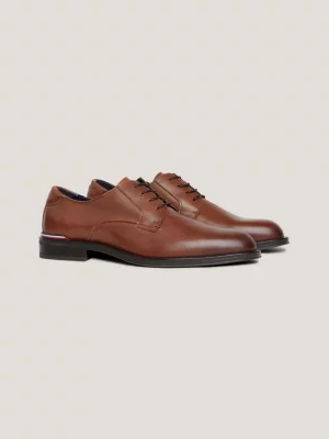 Sapatos Derby de couro com cadarço