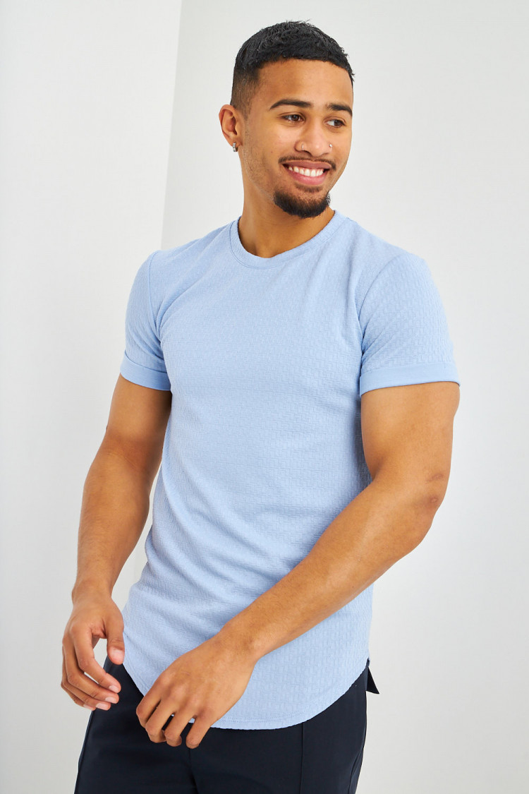 T-shirt motif relief bleu ciel manches courtes à revers