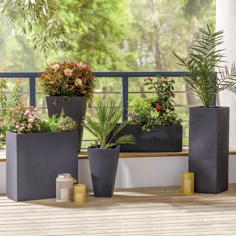 Pot carré évasé 'Stone' gris anthracite