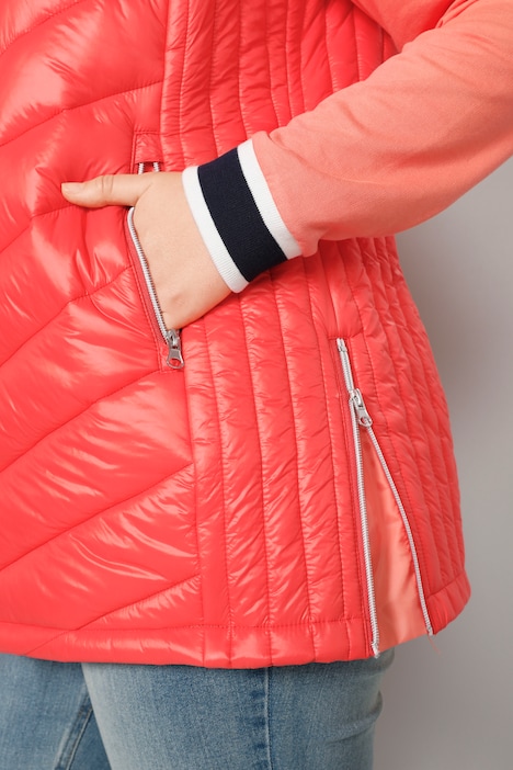 Steppweste, Classic Fit, abzippbare Kapuze, 2-Wege-Zipper