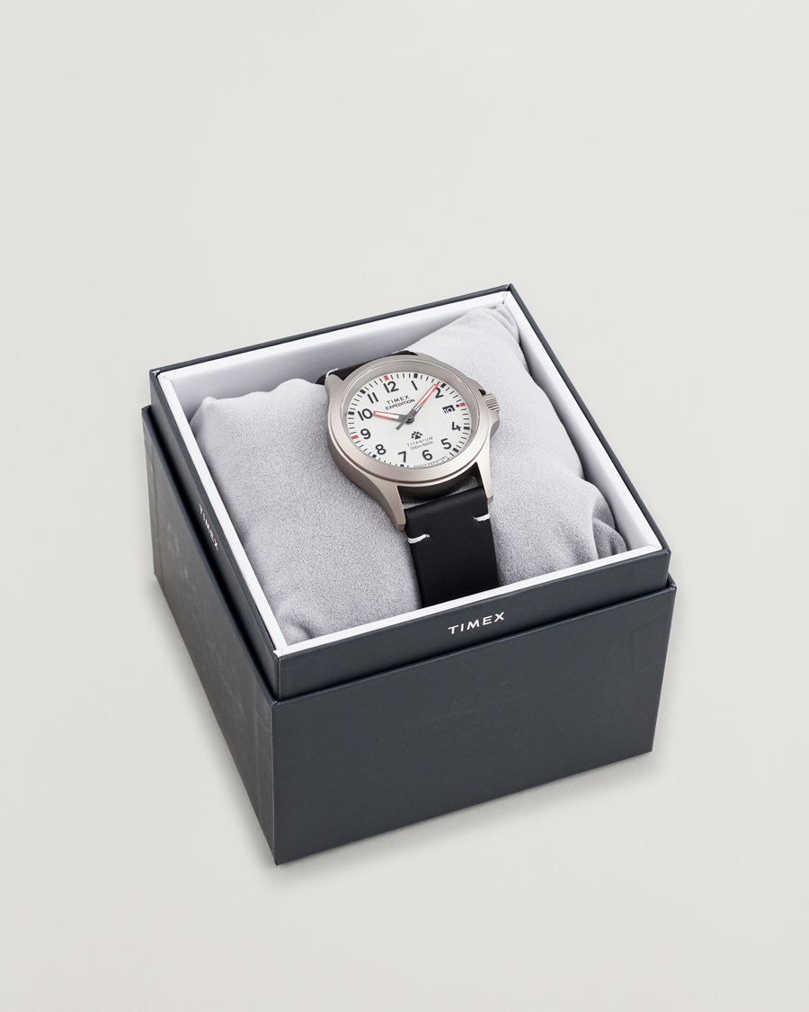 Timex Expedition Titanium 38mm Light Gray Dial