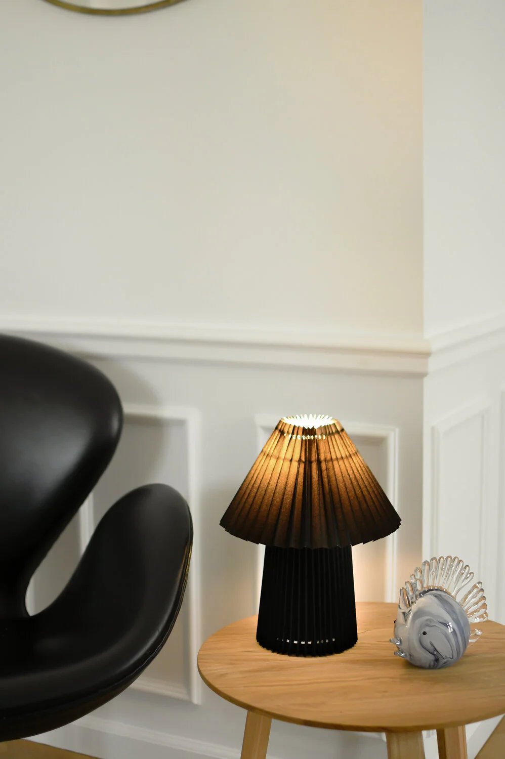 Bahne Interior  Fold plisseret bordlampe, sort - H31cm