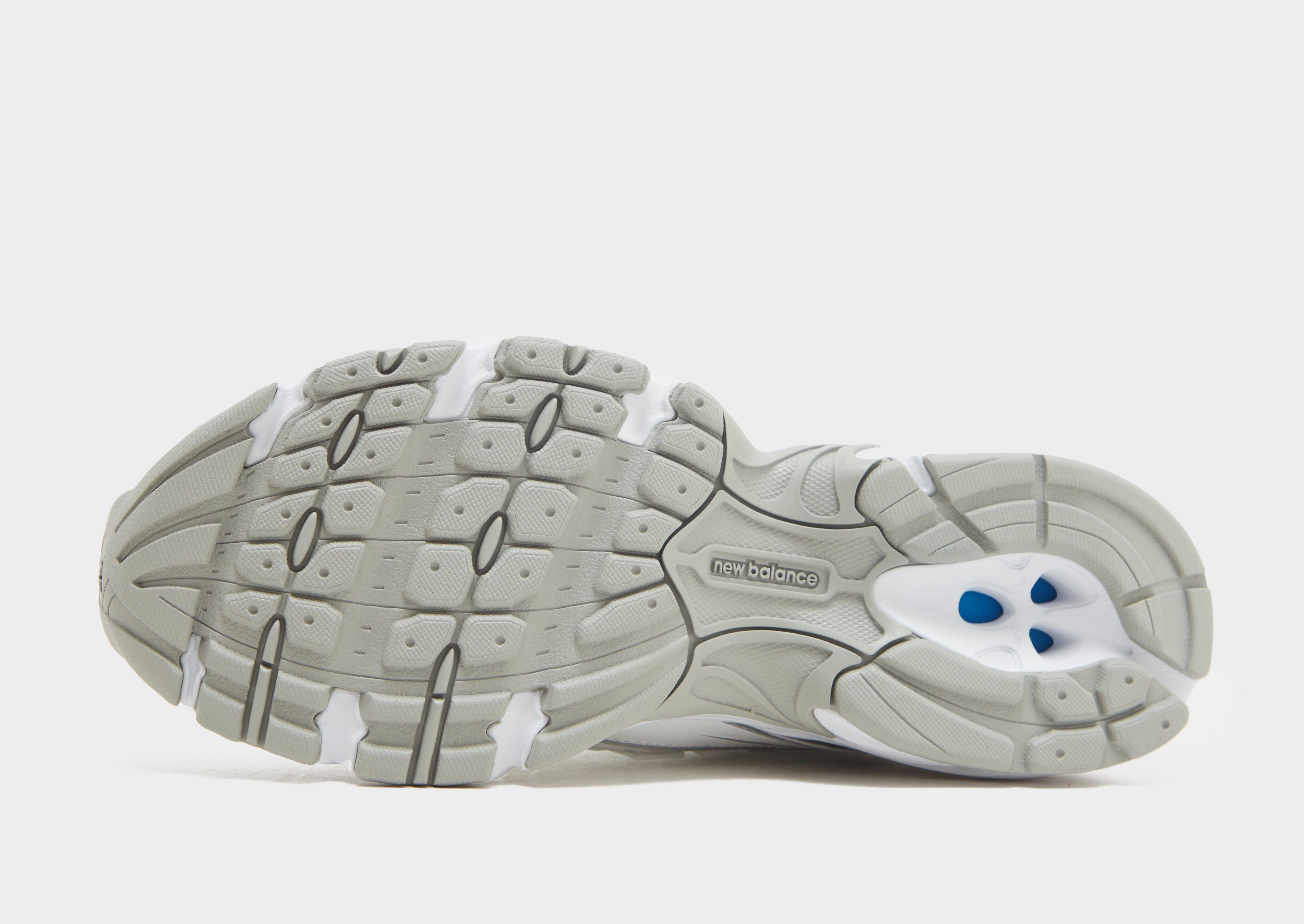 New Balance 740 Femme