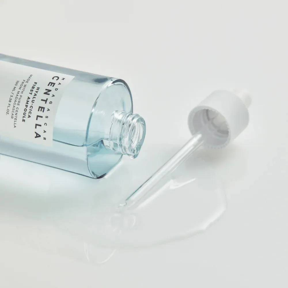 SKIN1004 Madagascar Centella Hyalu-Cica First Ampoule - 100 ml.
