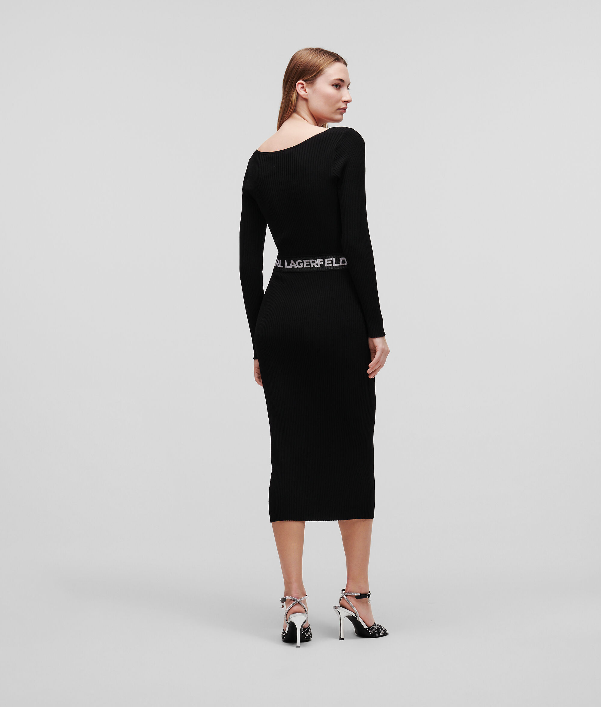 ROBE TRICOT À MANCHES LONGUES
