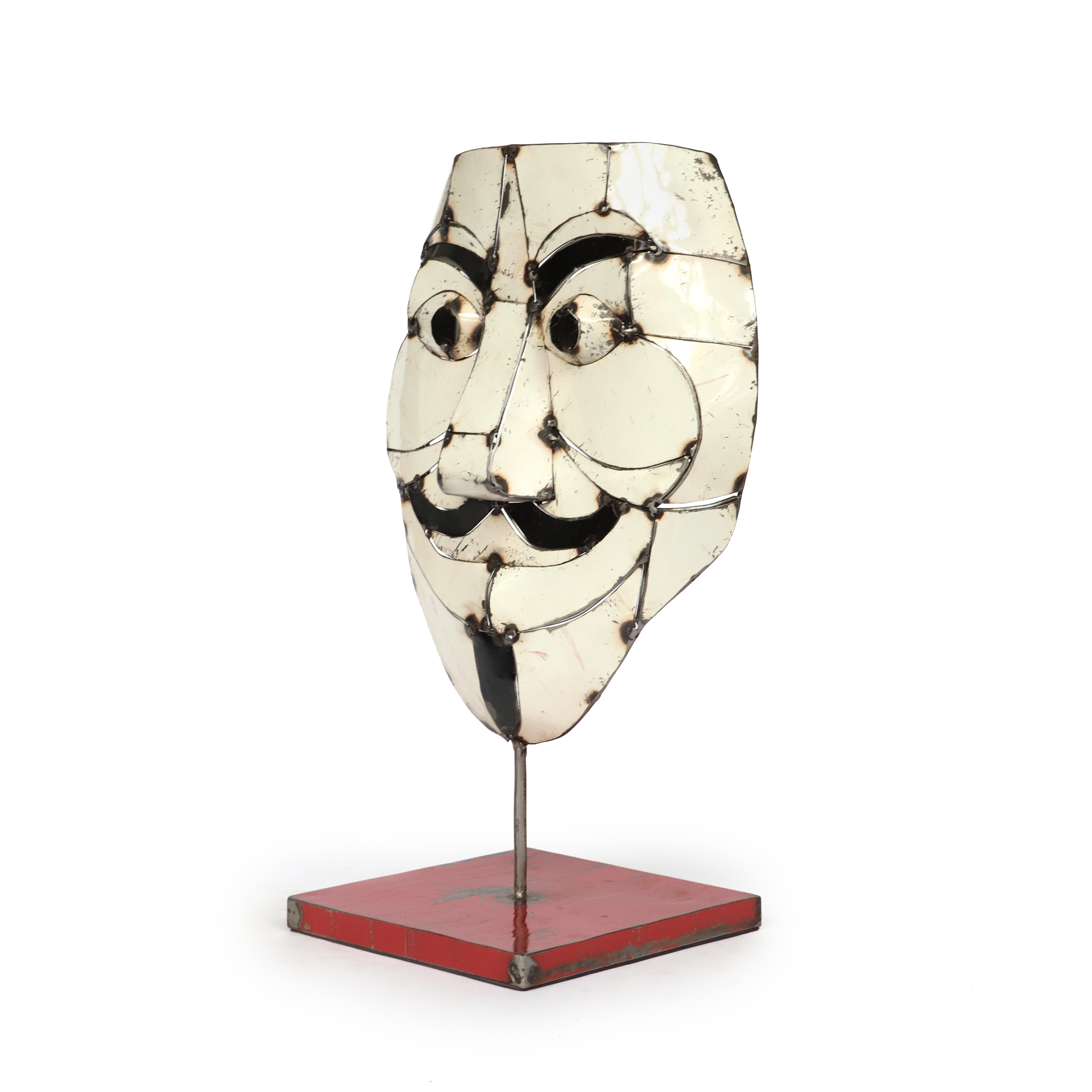 Maske 'Joker' aus Ölfässern, multicolor, H 54 cm, B 32 cm von fischer's lagerhaus
