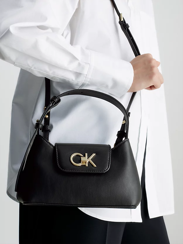 Bolsa de ombro pequena