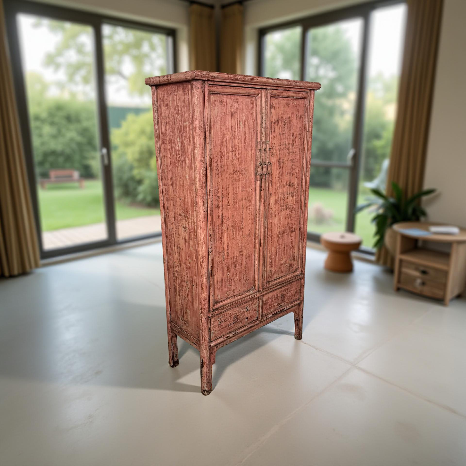 Wandkast 2 deur 4 la roze/rood uniek