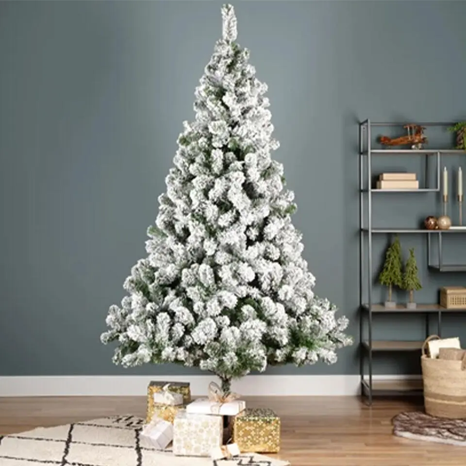 BelIatio Decorations Imperial kerstboom - groen - H300 cm