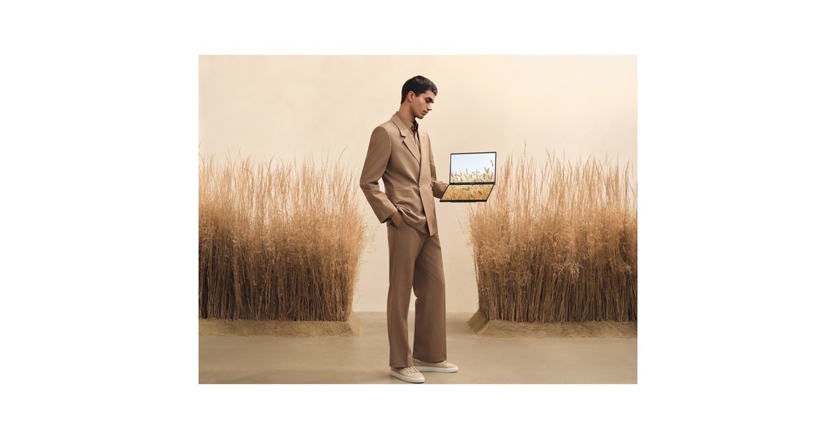 ASUSZenbook DUO UX8406CA-PZ032W 14
