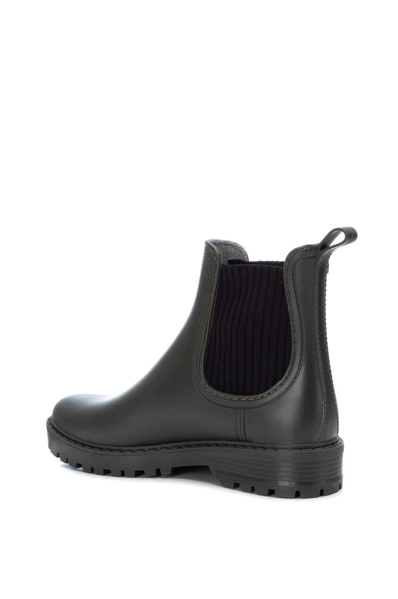 Bota aquática