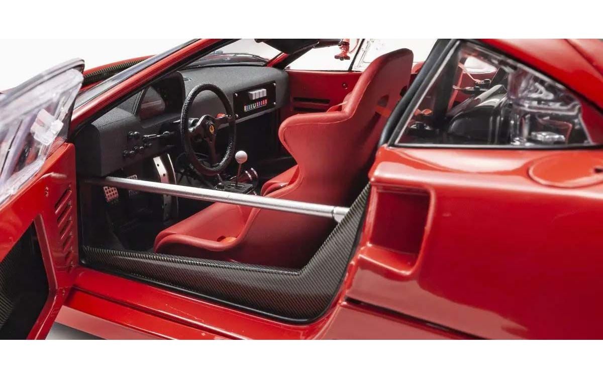 Ferrari F40 Competizione 1989 Rot, 1:12<br>Detailgetreues Modellauto für Sammler im Massstab 1:12
