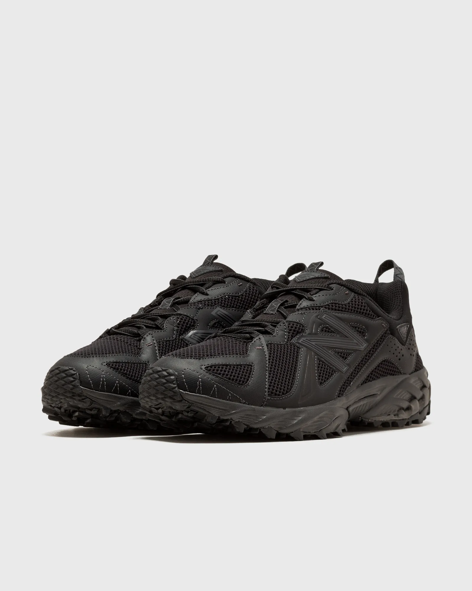 New Balance 610T