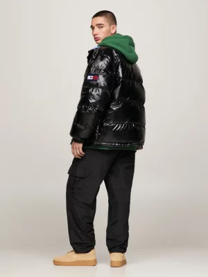 Jaqueta puffer reversível Alaska da Tommy x Awake NY