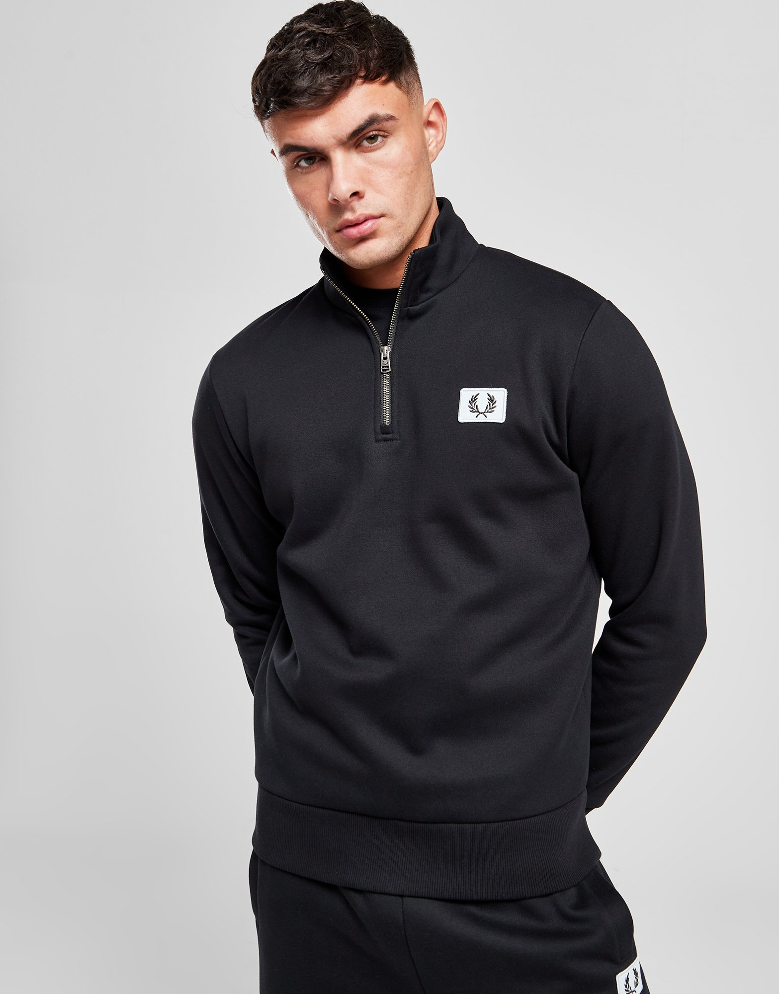 Fred Perry Sweat Zippé Badge Homme