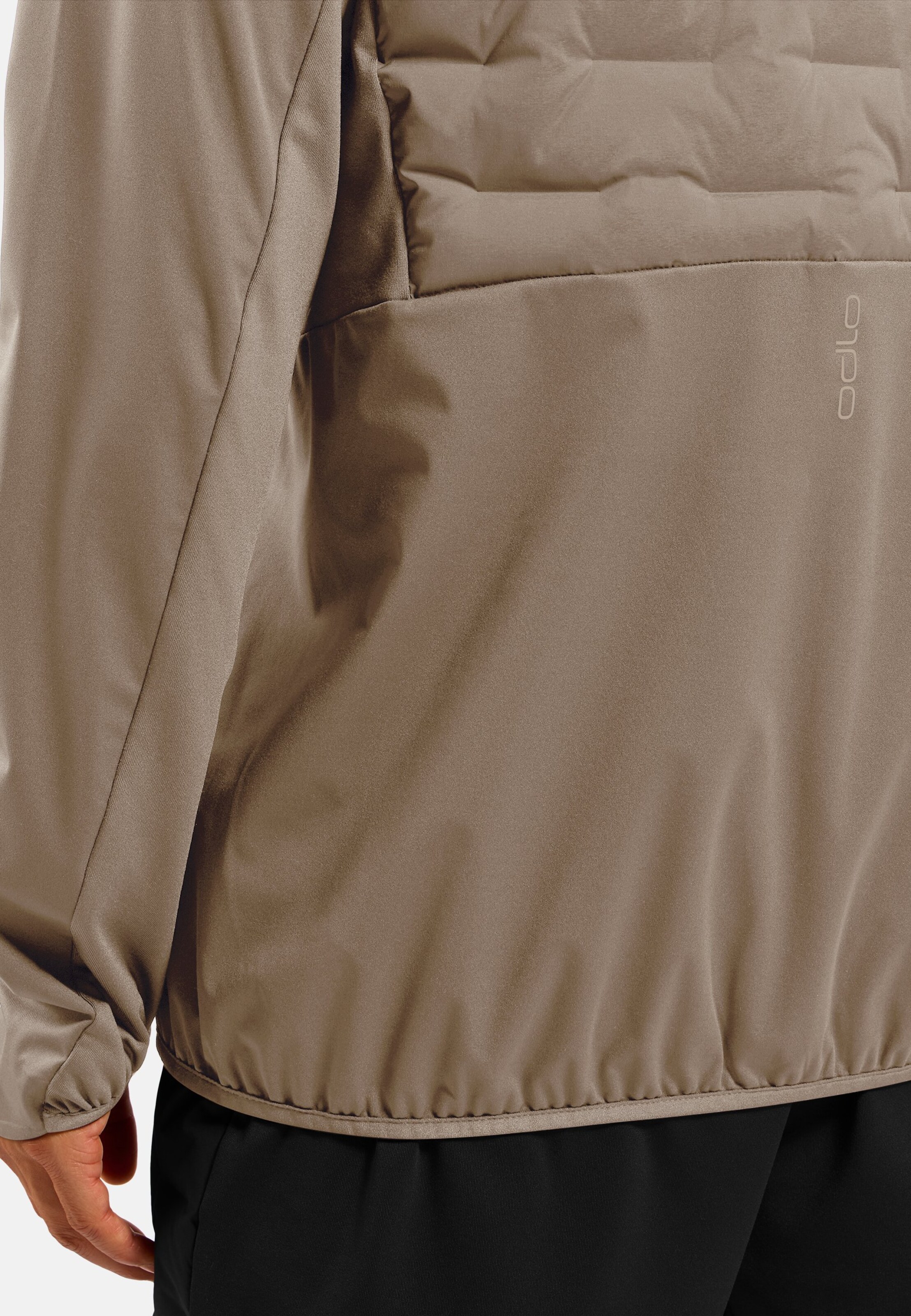 Zeroweight Insulator Laufjacke in cinder