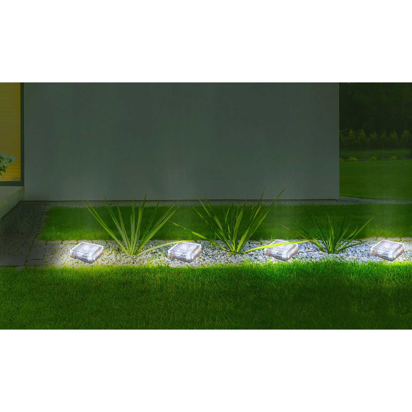 Pratik Garden 4 Pavés solaires mambo blancs - 7x7x5  cm