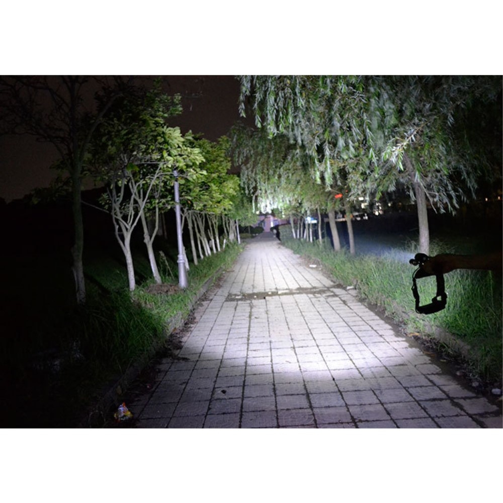 3-fach CREE XML T6 LED Stirnlampe Kopflampe zum Wandern / Joggen / Radfahren (30W / 3000LM) - Schwarz