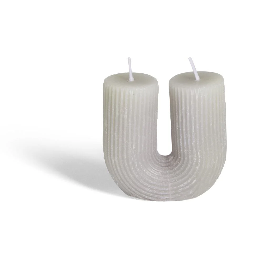 Bougie forme U 8x3,3xH7,5cm - 3 coloris