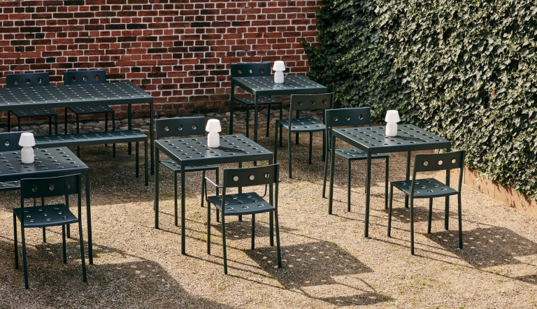 Hay Balcony tuinstoel chalk beige