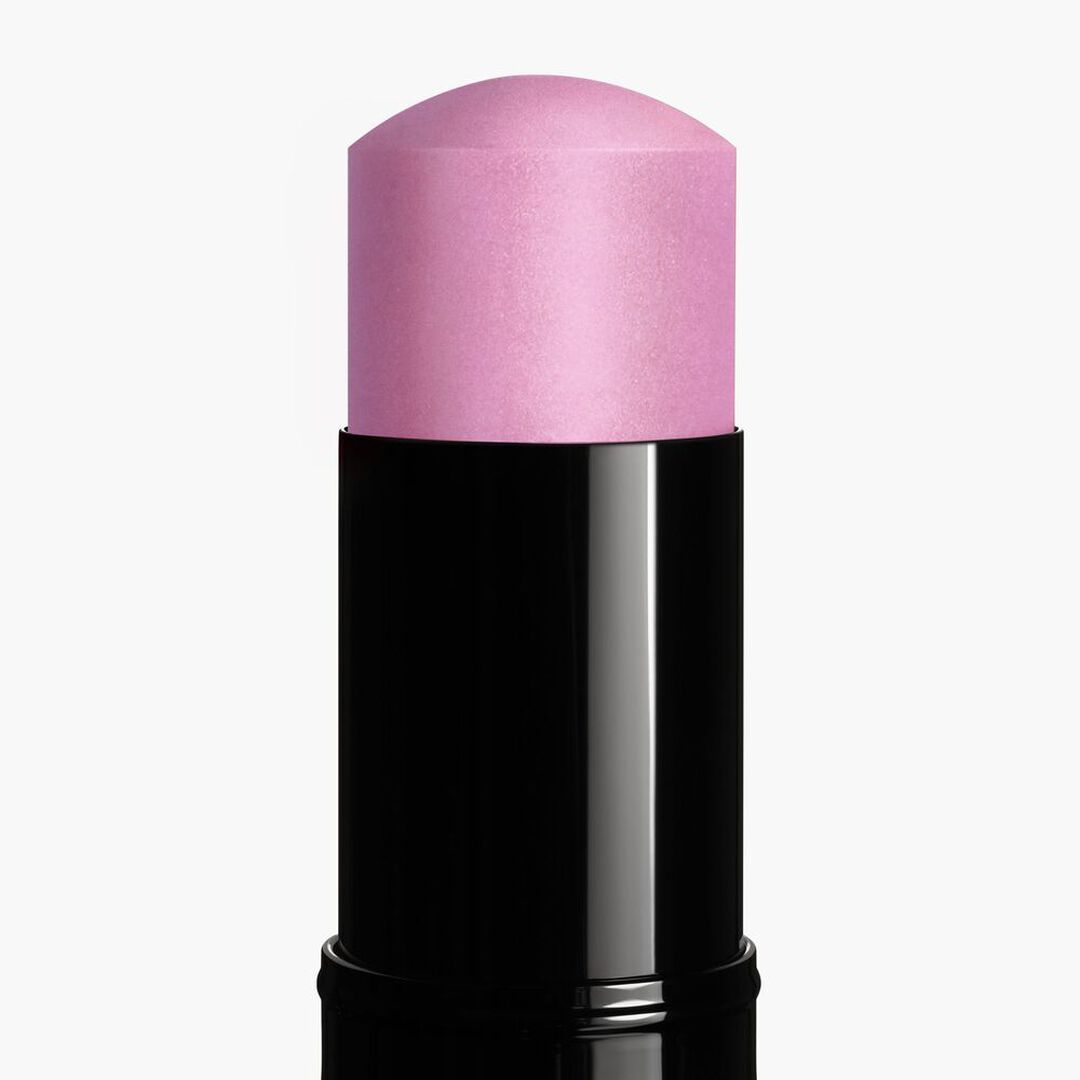 Rouge Noir BAUME ESSENTIEL CUTE