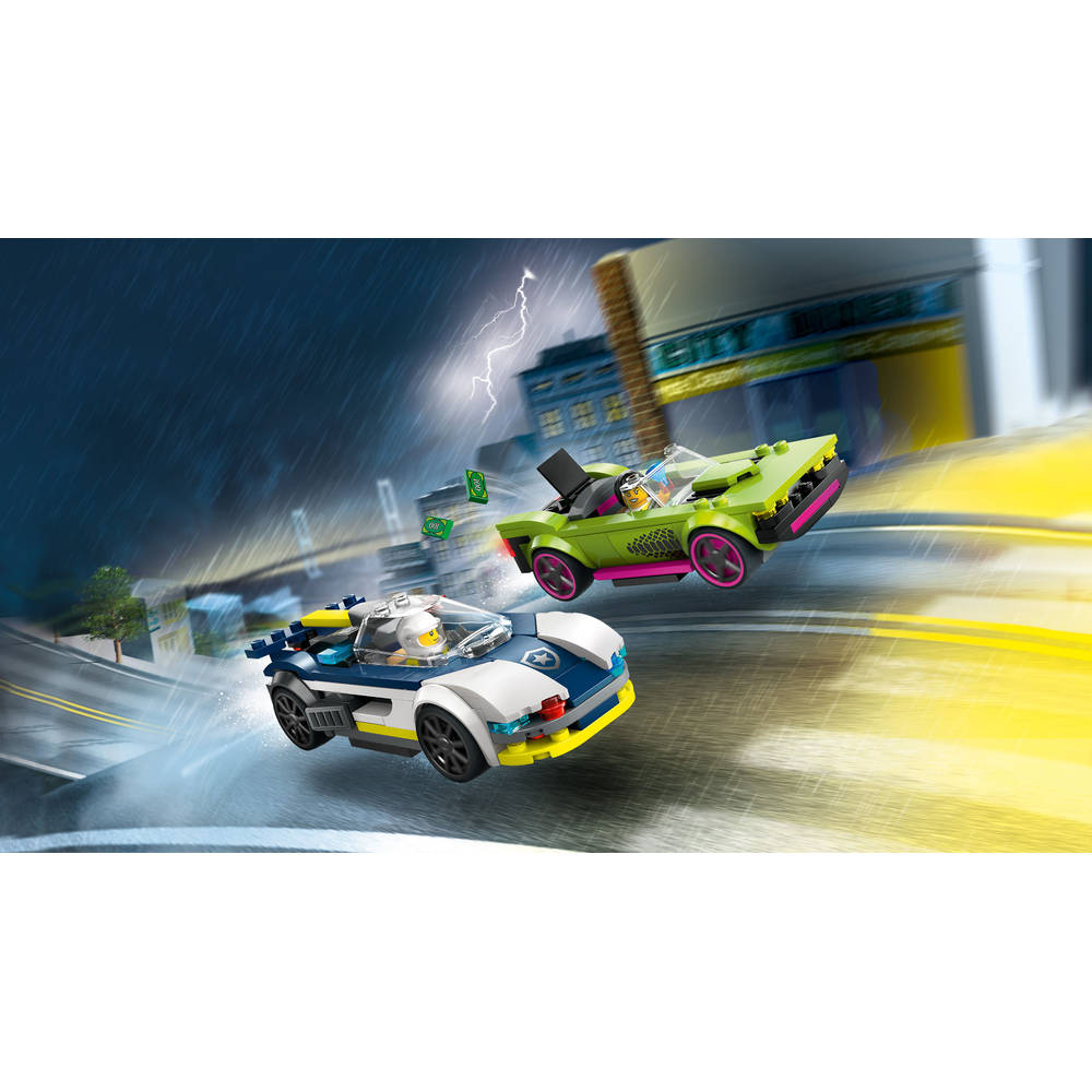 LEGO City politiewagen en snelle autoachtervolging 60415