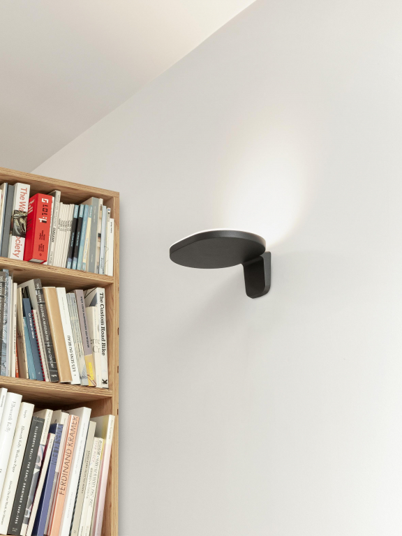 Flos Oplight W1 wandlamp LED satijn zwart