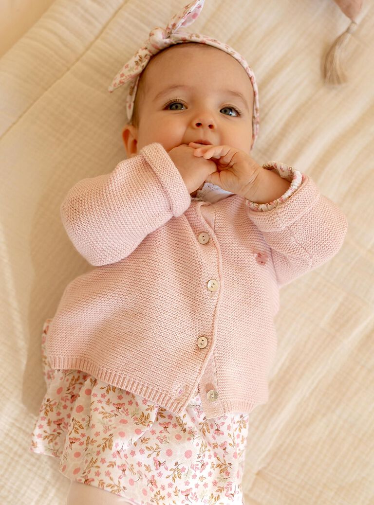 Gilet en tricot rose clair