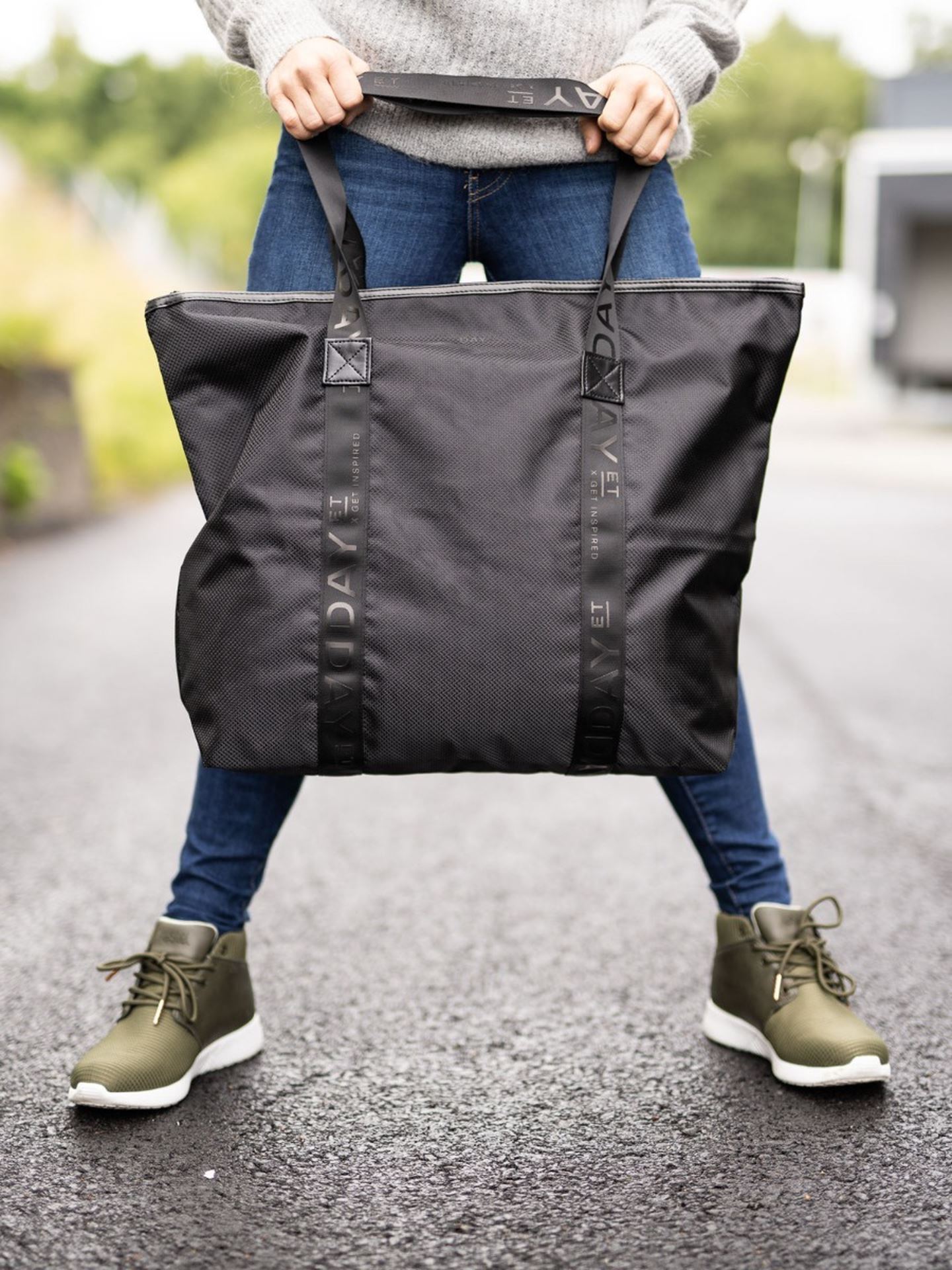 Day x Get Inspired Premium Bag