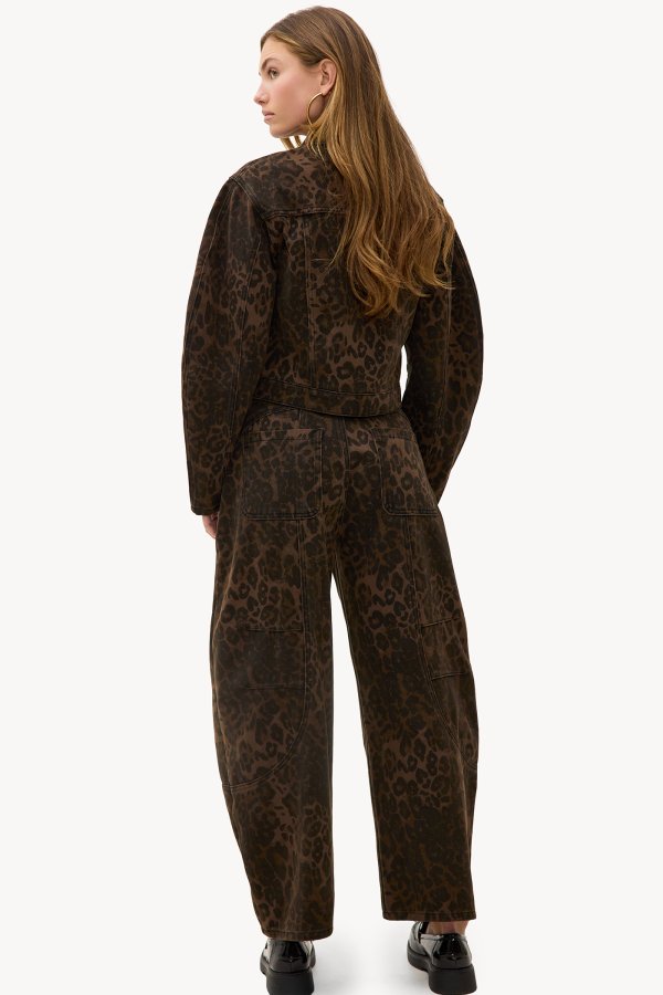 LOVE THE LIGHT