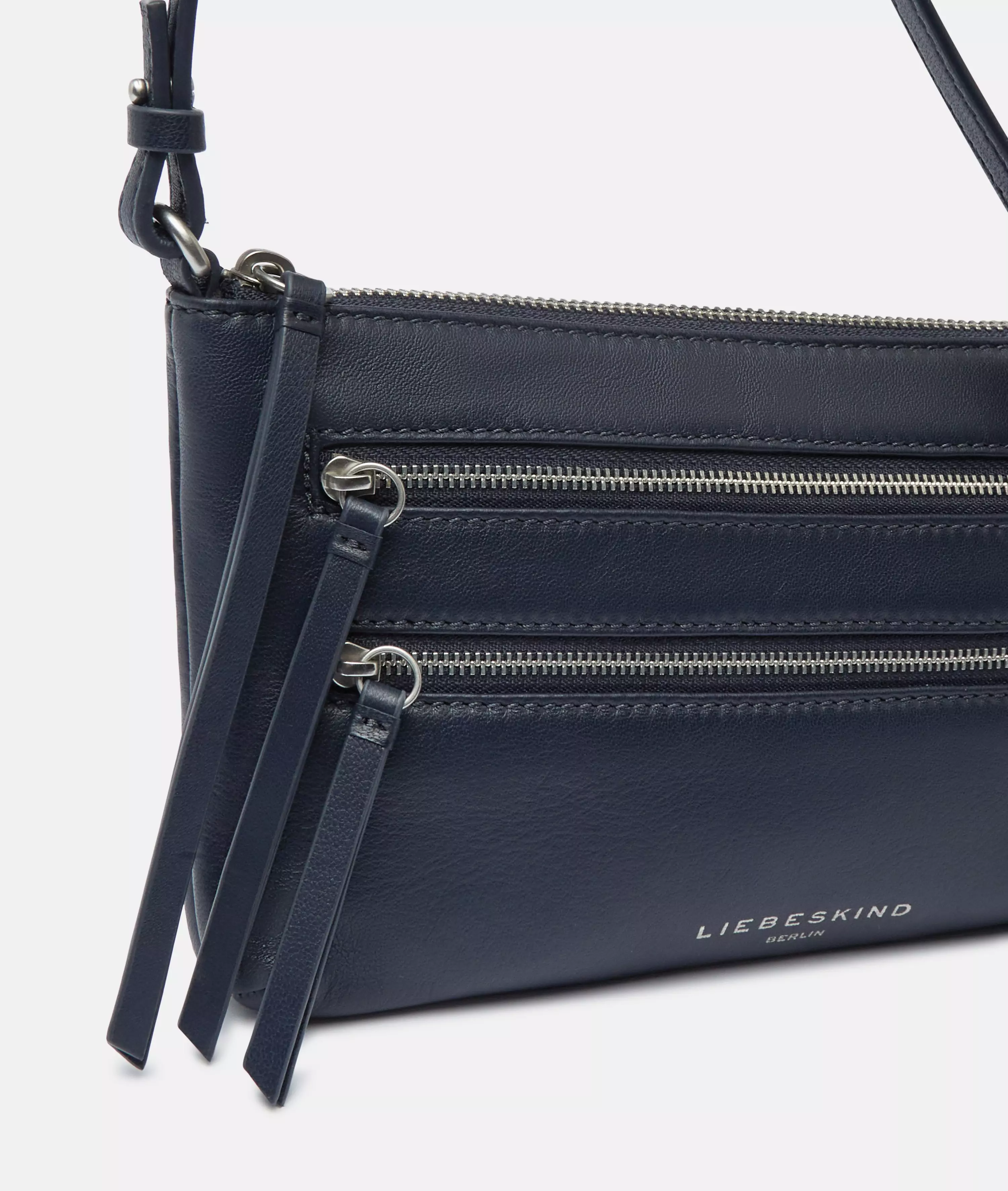 Crossbody Handy shoulder bag made from soft sheepskin
