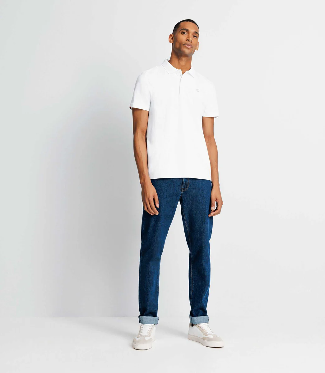 Polo avec patch blanc
