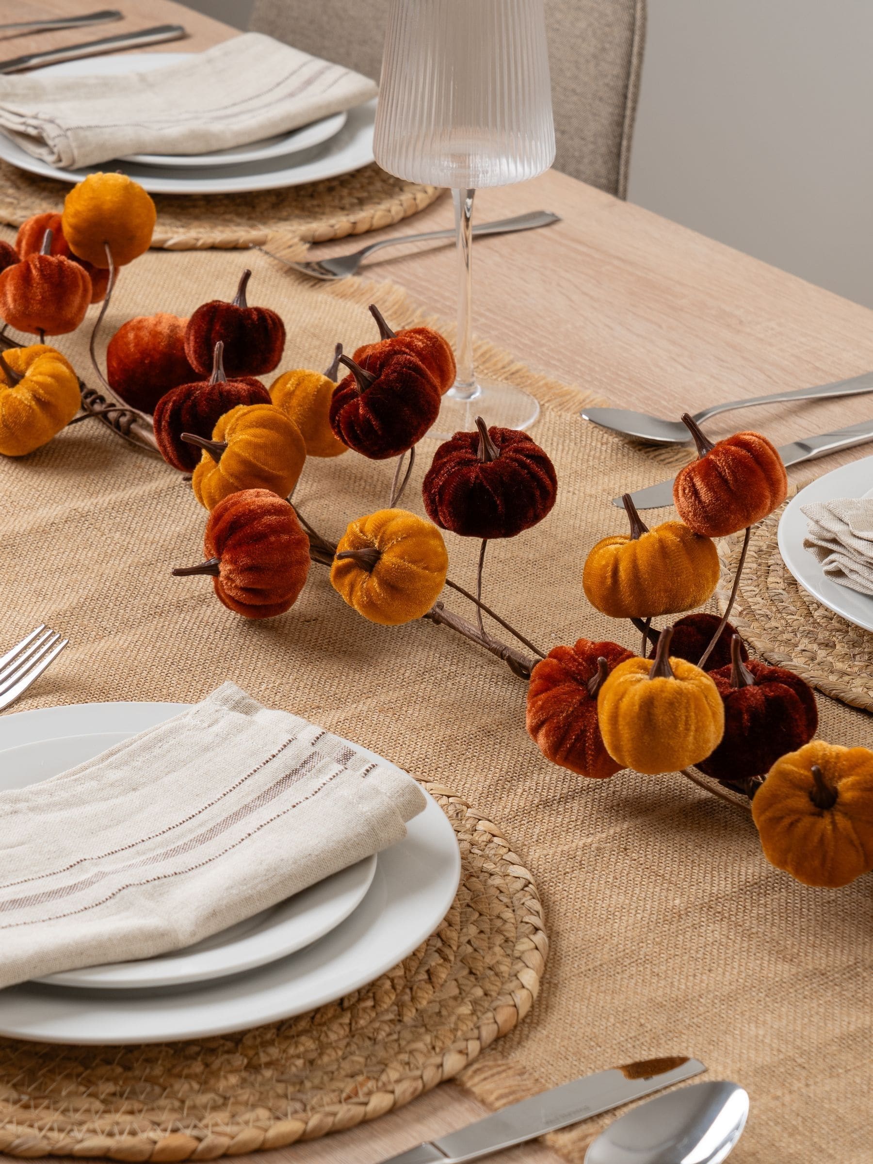 Scottish Everlastings Ltd Velvet Pumpkin Garland