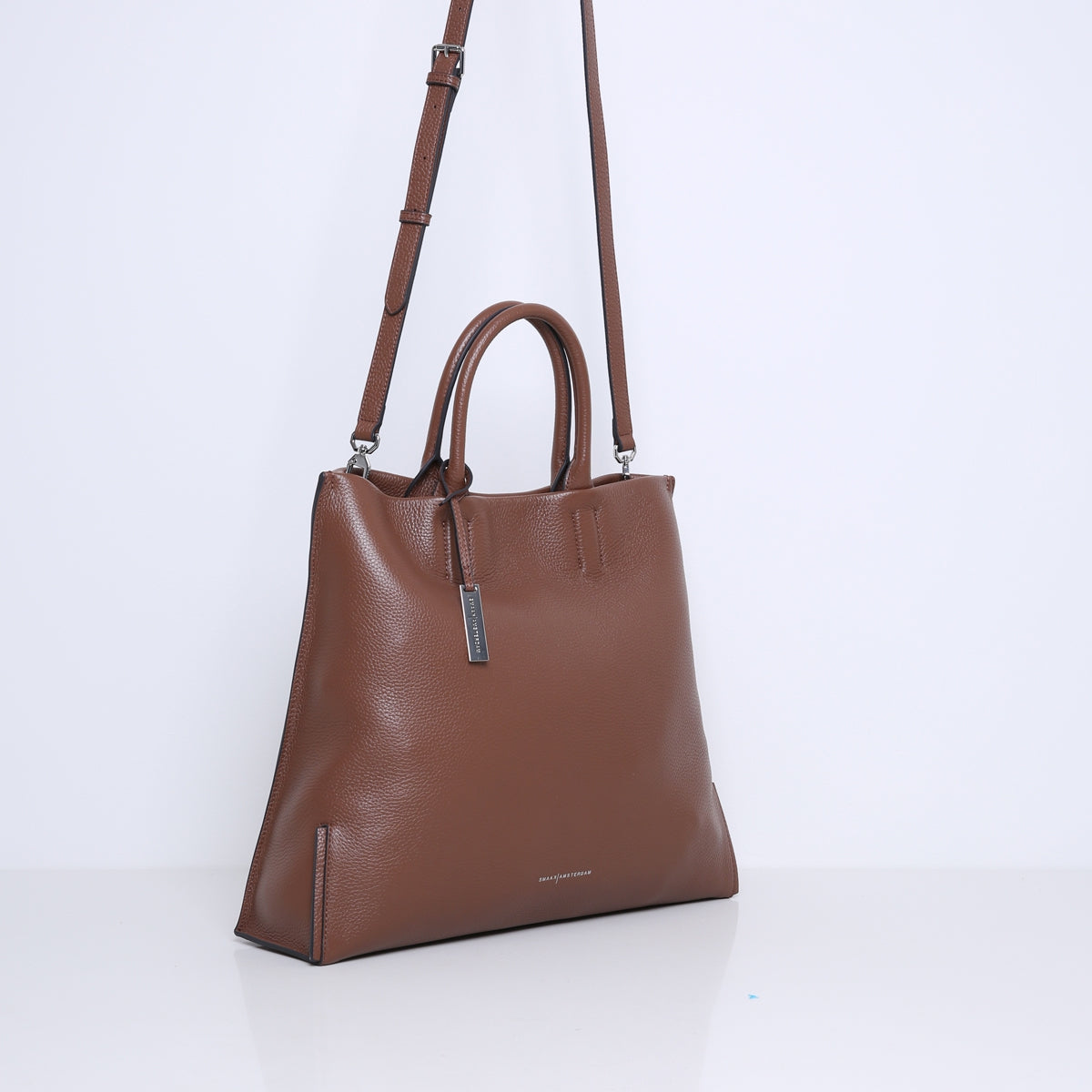 HILLY | CAMEL