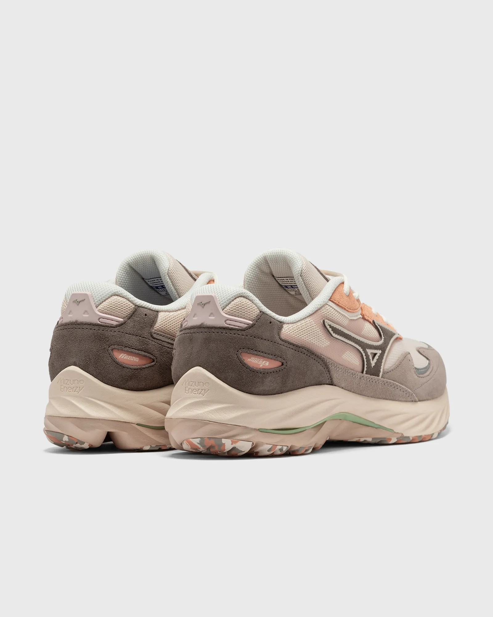 MIZUNO WAVE RIDER BETA
