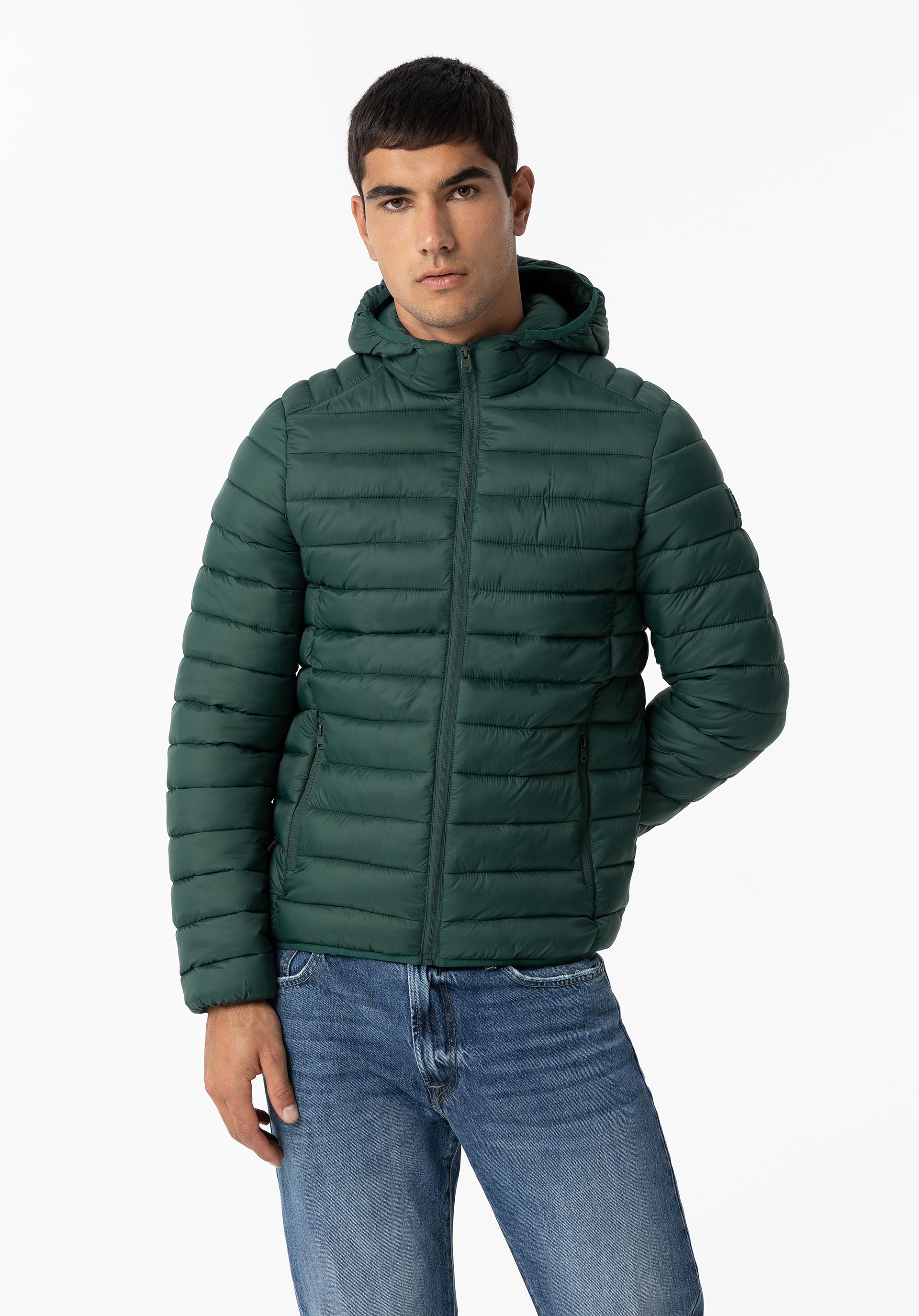 Casaco Acolchoado Ultra Light com Capuz
