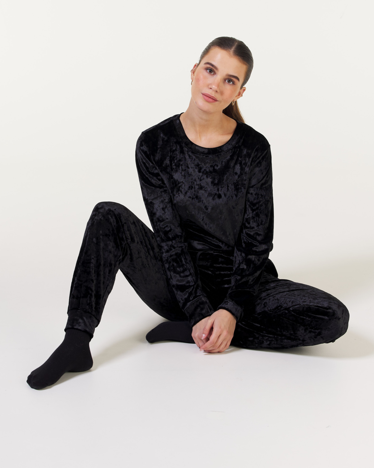 Bumpro Crush Velvet Joggers Black