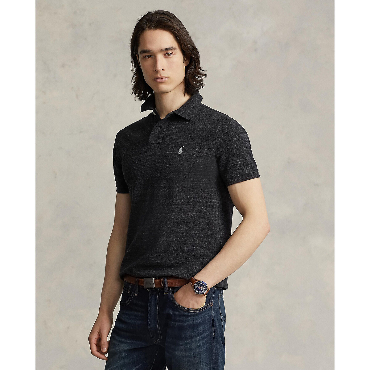 POLO RALPH LAUREN<br>Polo slim fit confeccionado em piqué de algodão
