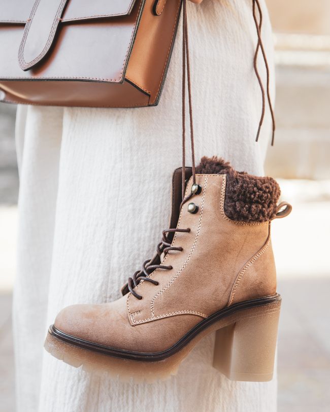 Bottines femme camel rangers à talon - Maiwenn