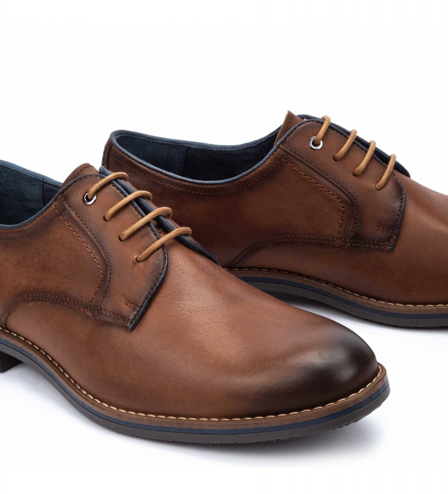 Sapatos Pikolinos de couro marrom