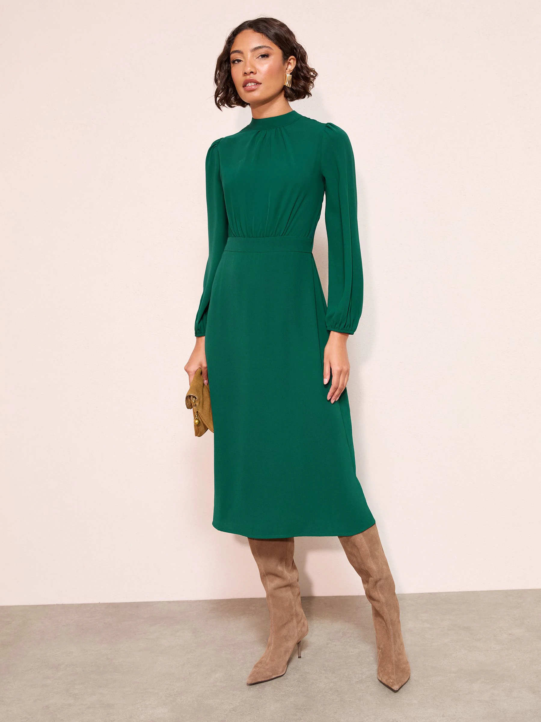 Groen - Friends Like These Midi-jurk met opstaande kraag en lange mouwen en strikdetail