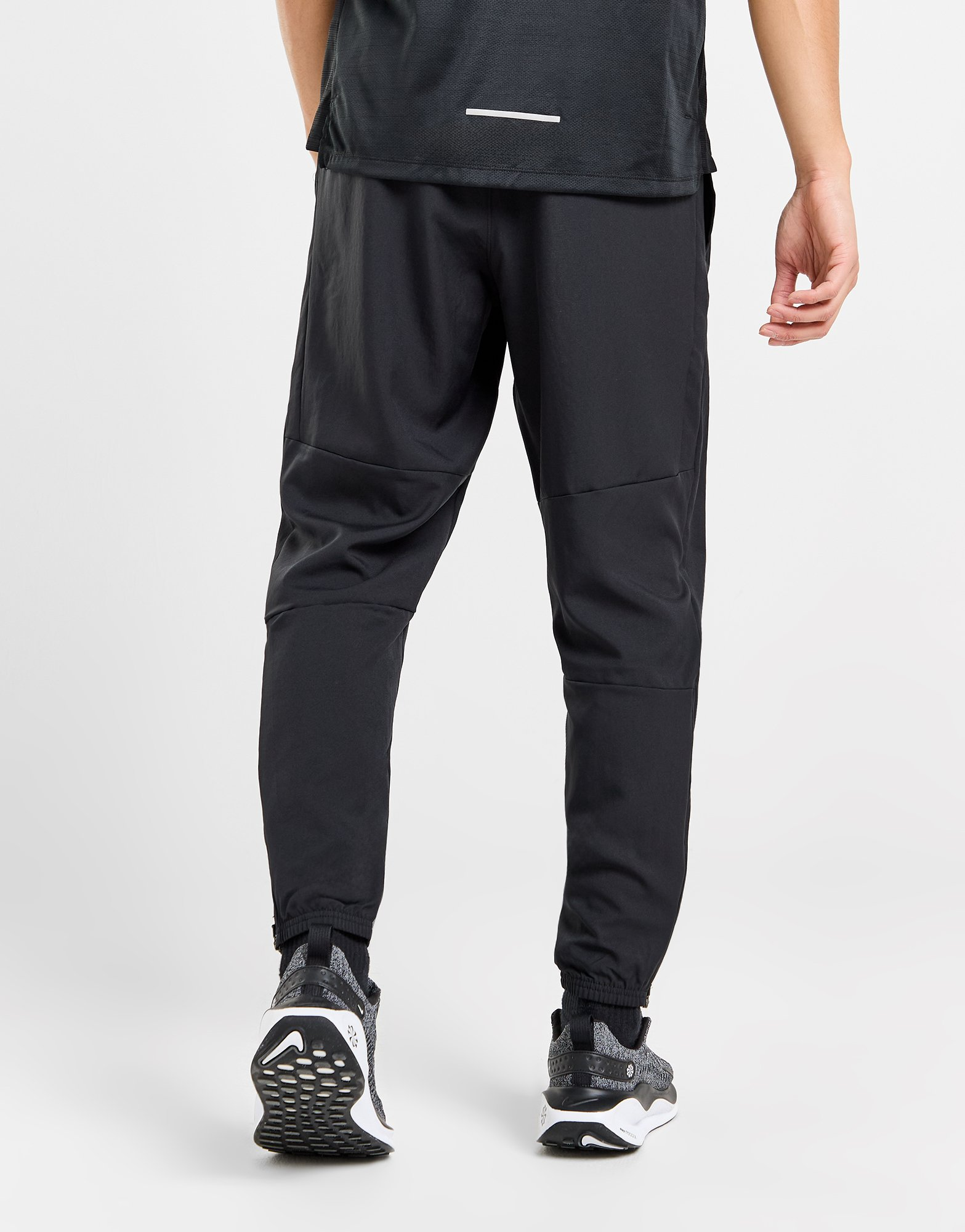 Nike Challenger Woven Track Pants
