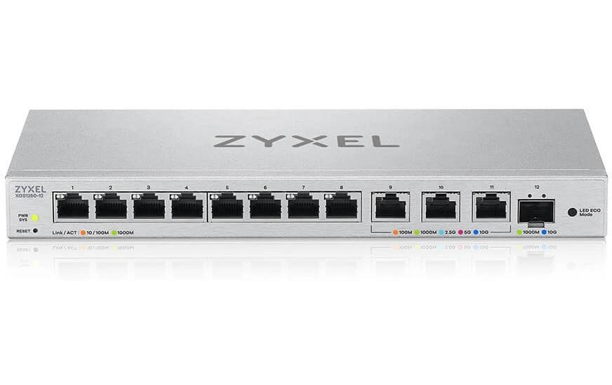 Switch XGS1250-12 v2 12 Port<br>Flexible Multi-Gigabit Netzwerkerweiterung für kleine Büros und Heimnetzwerke, mit 10G Uplink und benutzerfreundlichem Web-Management