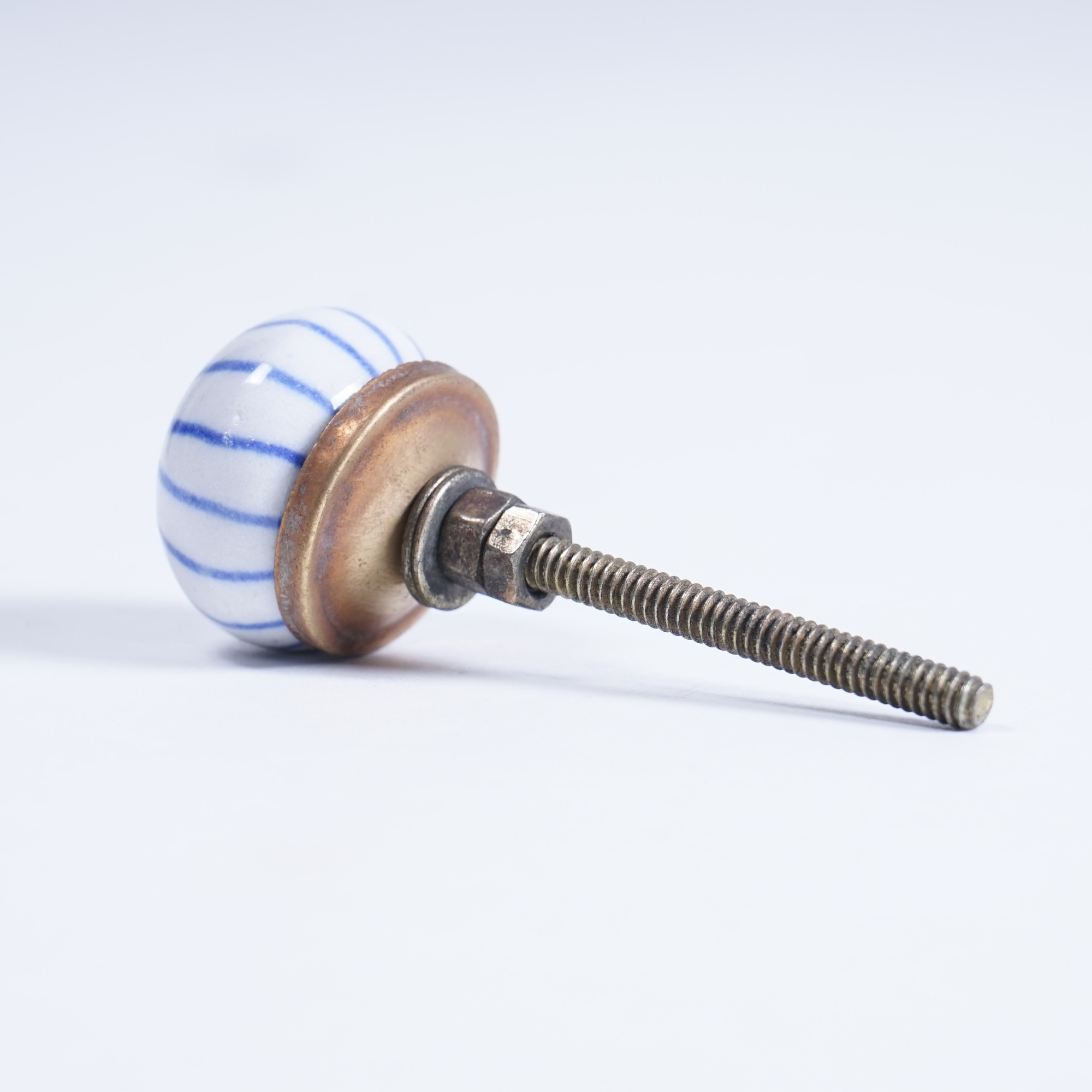 Keramik Möbelknopf rund, handglasiert, blau/weiß, Ø 3 cm günstig bestellen